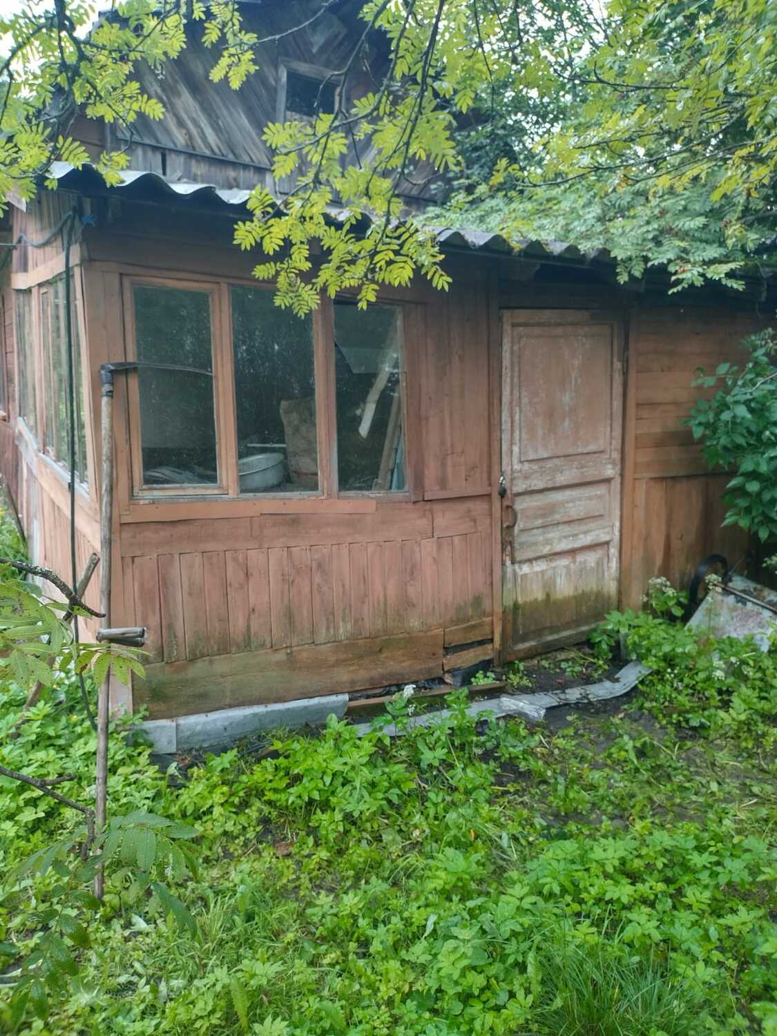 цена стоимость сноса деревянного сарая на участке